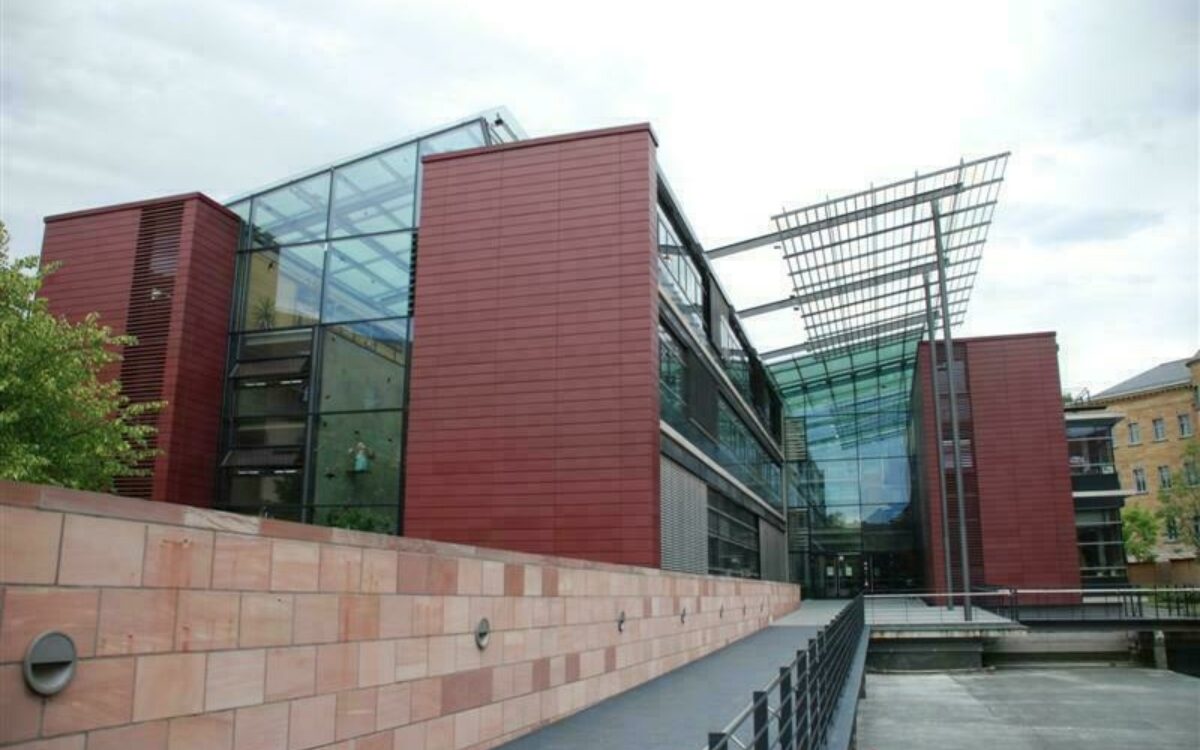 Strafjustizzentrum in Würzburg (2009) - Funkhaus Würzburg Strafjustizzentrum in Würzburg (2009) - Funkhaus Würzburg